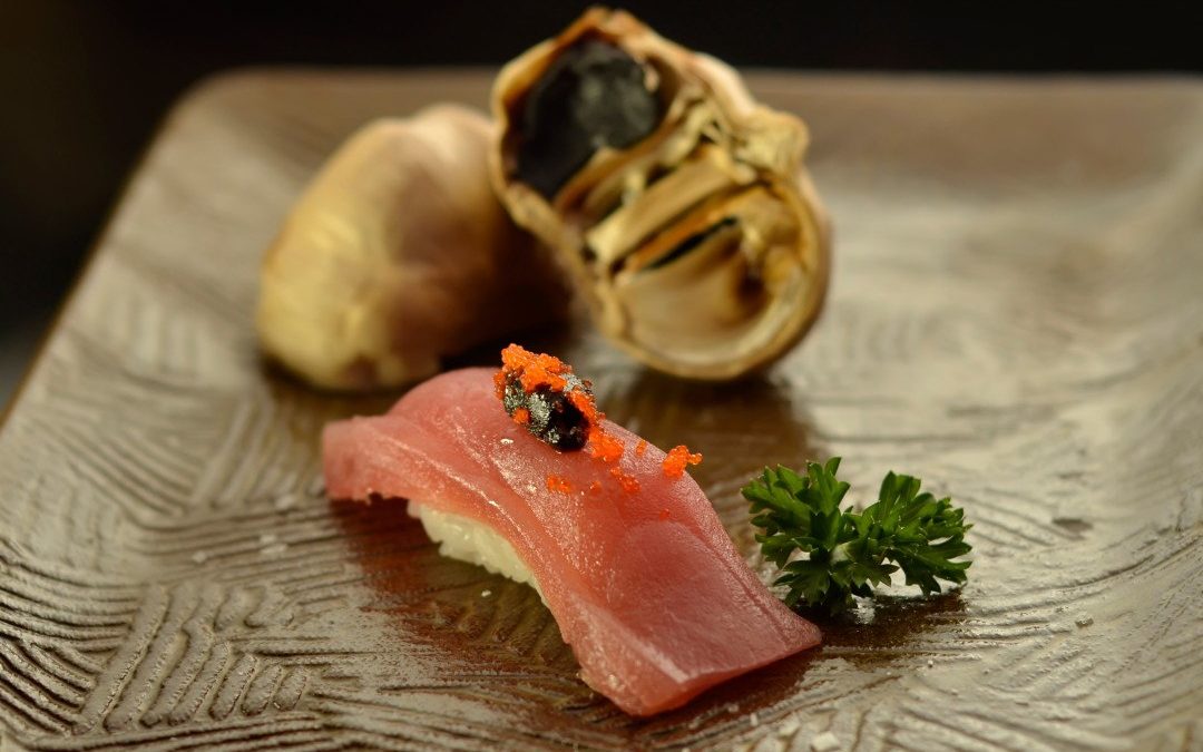 Alho Negro e Sushi, a combinação perfeita!