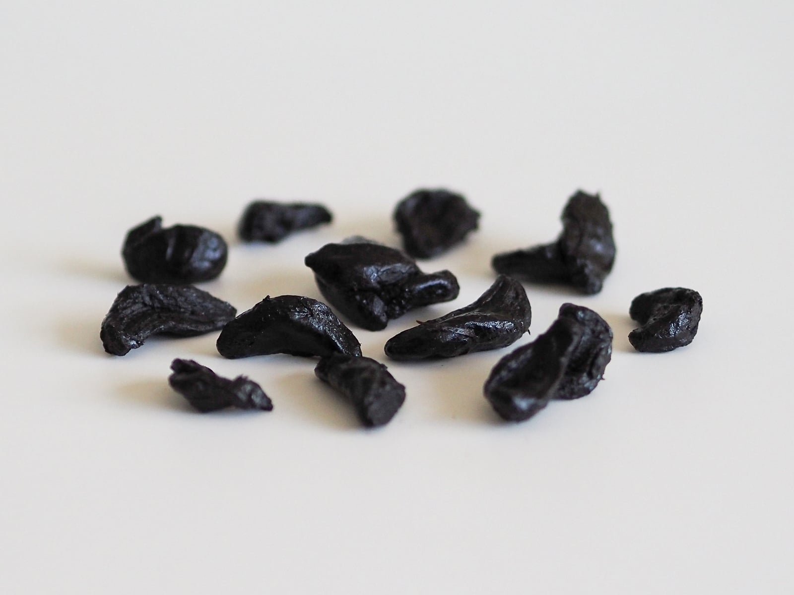 Alho Negro Descascado