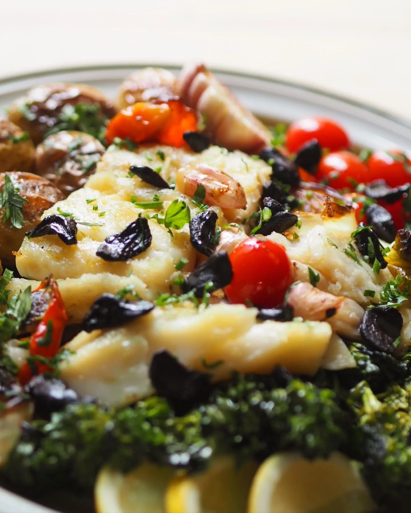 Alho Negro Descascado Artesanal 100g - Imagem 9